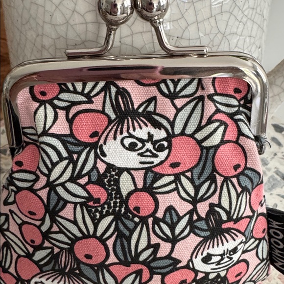Moomin Little Myy Canvas Pouch NWT - Picture 2 of 7